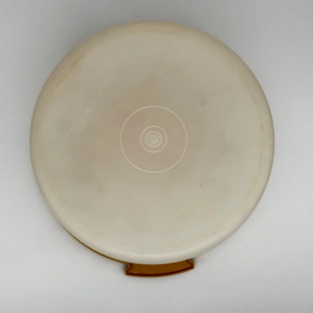 Vintage Tupperware Cake Taker Carrier 11